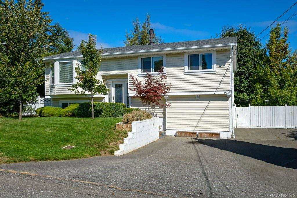 Comox, BC V9M 2M3,1626 Tsimshian Ave