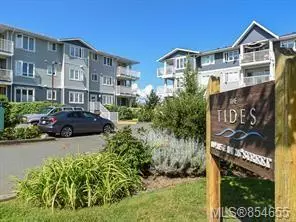 Courtenay, BC V9N 8B1,119 20th St #35