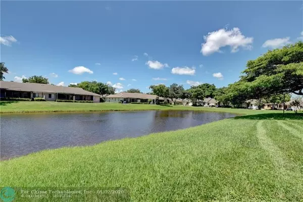 Boca Raton, FL 33496,8950 Meadowlark Way