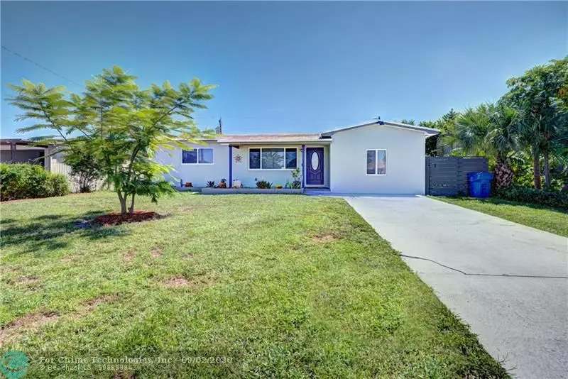 1606 Holly St, Lantana, FL 33462