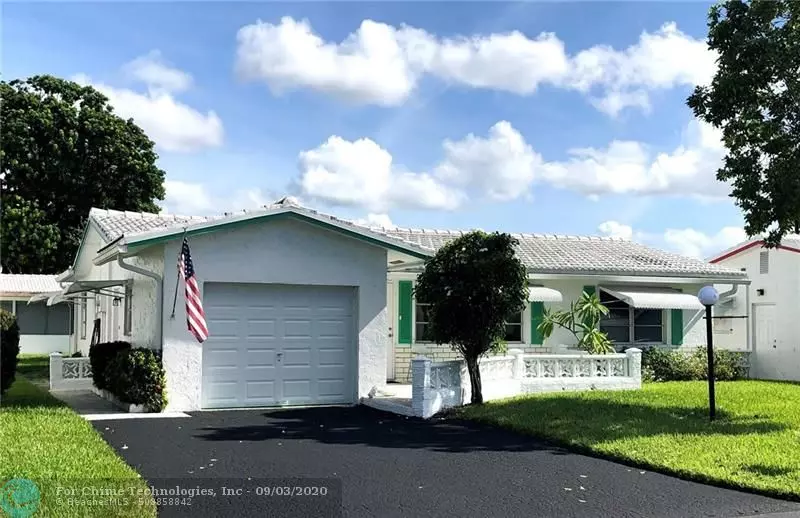 8213 NW 14th St, Plantation, FL 33322