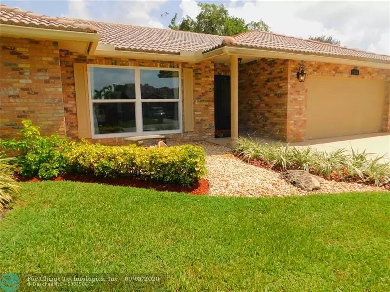 7113 NW 42nd St, Coral Springs, FL 33065