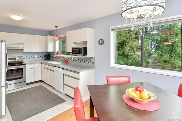 Colwood, BC V9C 3N2,3448 Fulton Rd