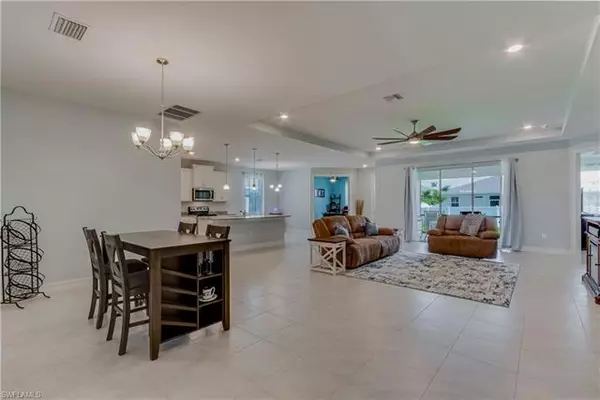 Cape Coral, FL 33909,3396 Acapulco CIR