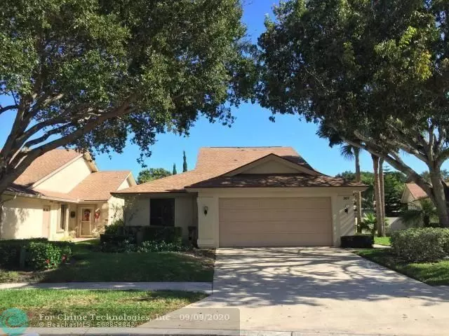 307 Leeward Dr, Jupiter, FL 33477