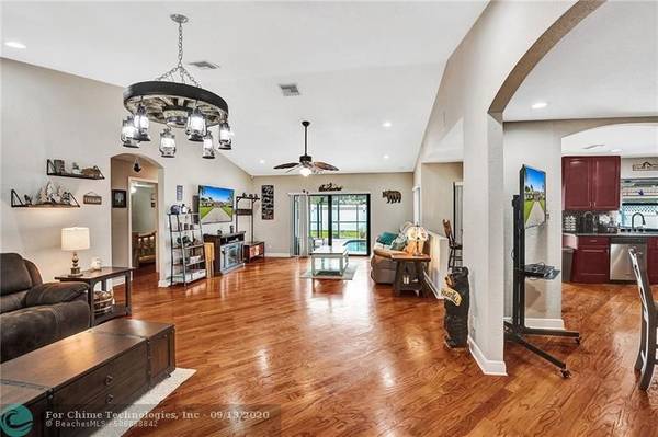 1322 NW 112th Ter, Coral Springs, FL 33071