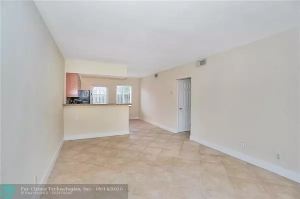 Fort Lauderdale, FL 33304,1430 HOLLY HEIGHT  #2