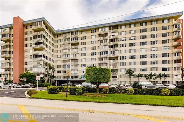 Hollywood, FL 33021,4350 Hillcrest Dr  #418