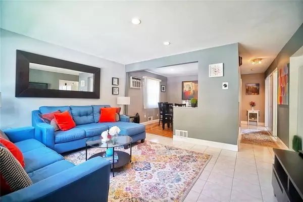 Staten  Island, NY 10305,528 McClean AVE