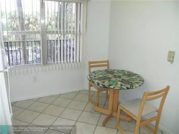 Pembroke Pines, FL 33027,571 SW 142nd Ave  #206-O