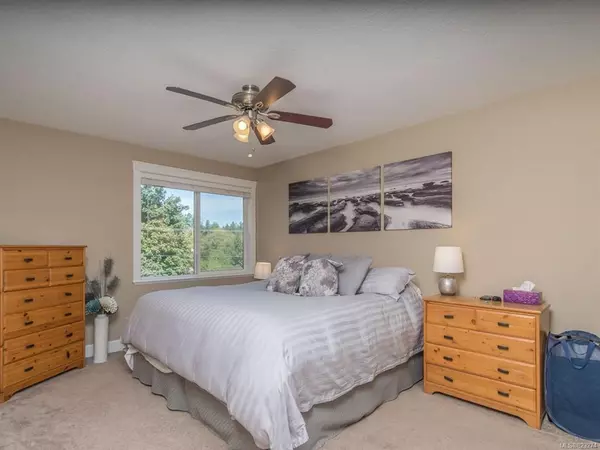 Nanaimo, BC V9T 5A9,4609 Hammond Bay Rd