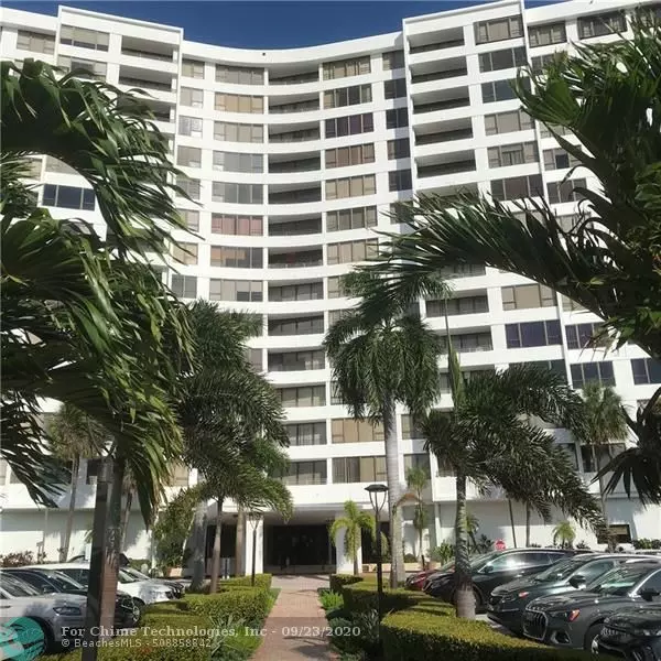 Hollywood, FL 33019,3505 S Ocean Dr  #812