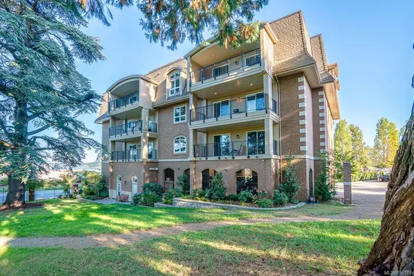 104 Esplanade St #404, Nanaimo, BC V9R 0G6