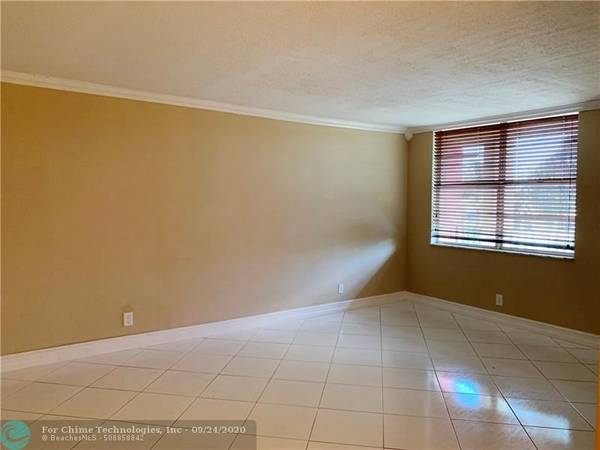 Pompano Beach, FL 33062,2400 NE 10th St  #309