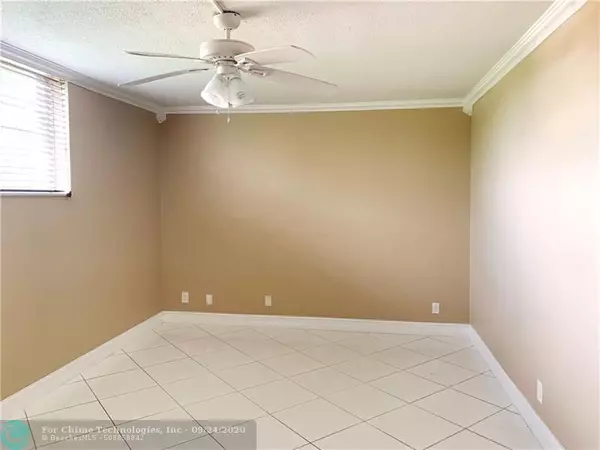 Pompano Beach, FL 33062,2400 NE 10th St  #309