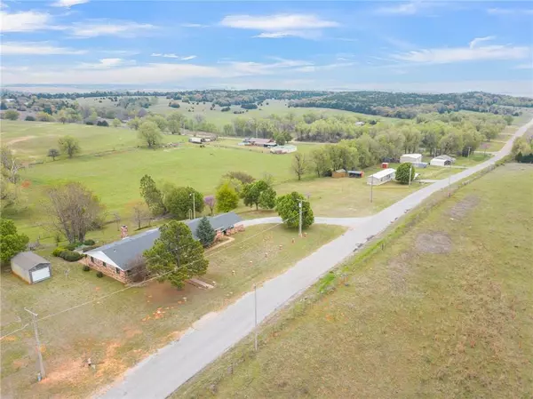 25177 County Street 2660, Gracemont, OK 73042