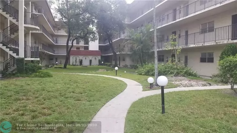 3360 Spanish Moss Ter  #110, Lauderhill, FL 33319