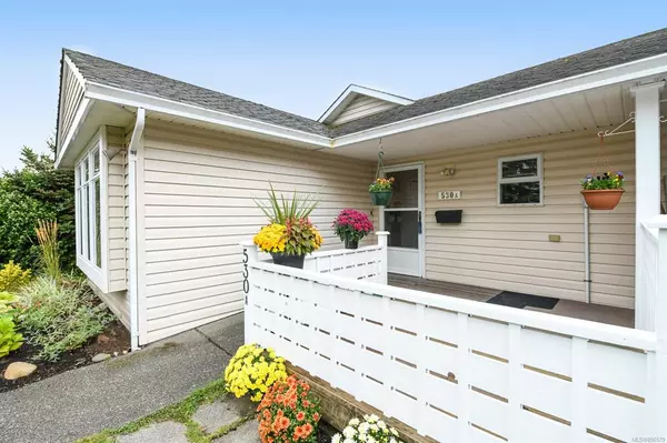 Courtenay, BC V9N 8J3,530 25th St #A