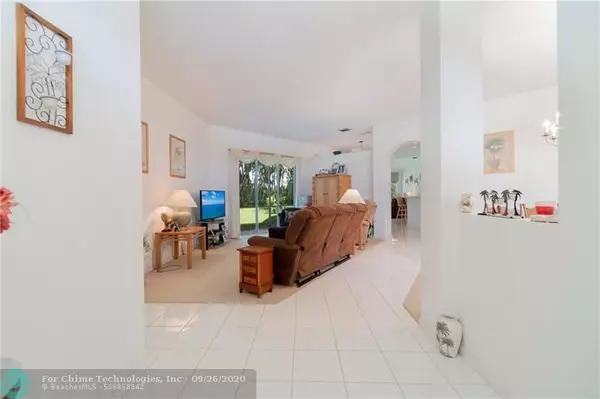 Royal Palm Beach, FL 33411,100 Laurel Way