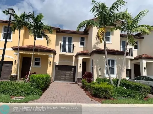 Coconut Creek, FL 33073,6948 Long Pine Cir  #6948