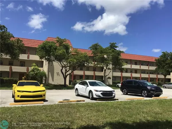 Sunrise, FL 33322,8051 N Sunrise Lakes Dr  #209