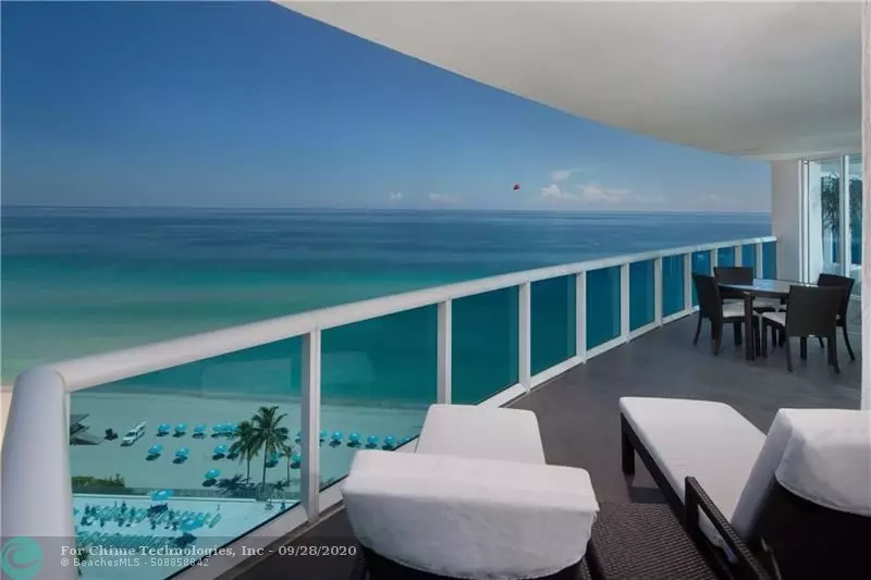 Hollywood, FL 33019,2711 S Ocean Dr  #1502