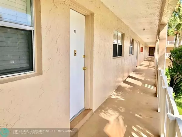 Deerfield Beach, FL 33441,3508 SW Natura Blvd  #211