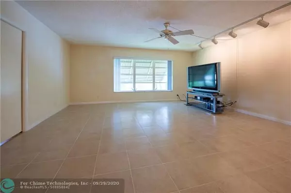 Sunrise, FL 33351,3851 NW 84th Ave  #2A