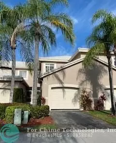 Weston, FL 33327,2146 Madeira Dr  #5