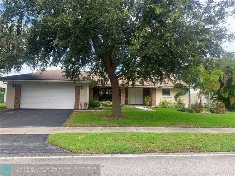 13741 Appalachian Trl, Davie, FL 33325