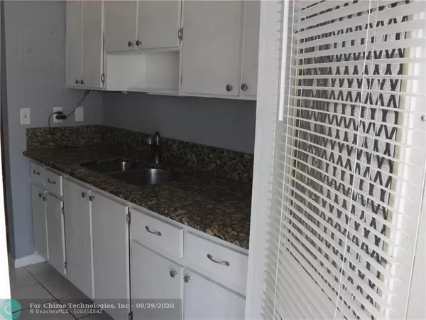 Pompano Beach, FL 33064,2551 W Golf Blvd  #2110