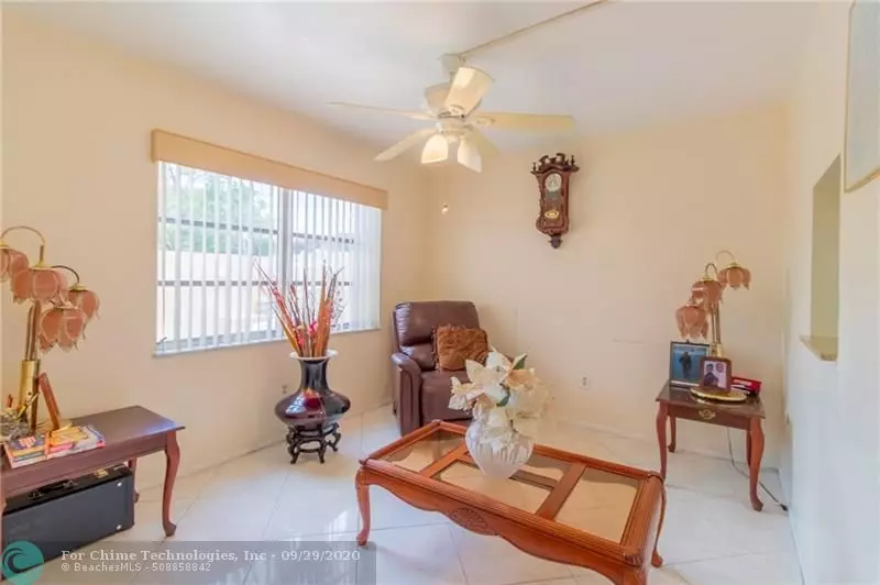 4002 Inverrary Dr  #D-6, Lauderhill, FL 33319