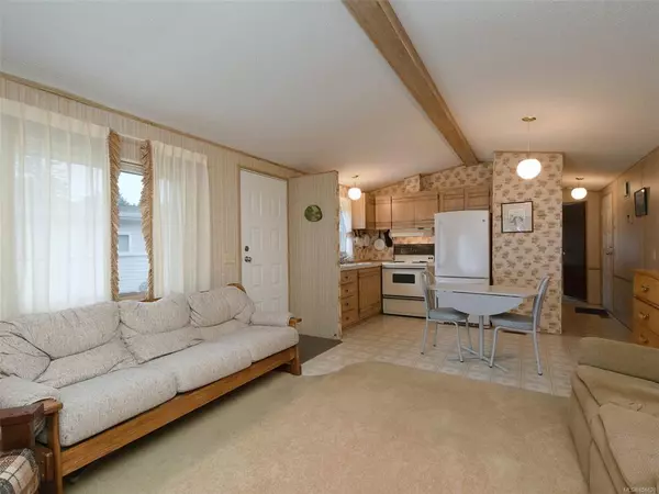 Sooke, BC V9Z 0R6,7871 West Coast Rd #25