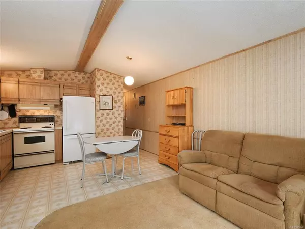 Sooke, BC V9Z 0R6,7871 West Coast Rd #25