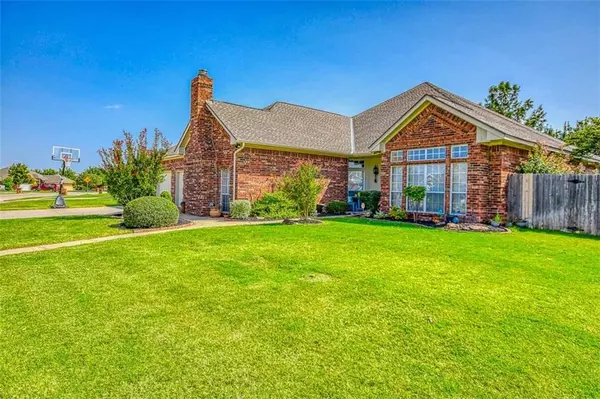 4013 Castlerock Road, Norman, OK 73072