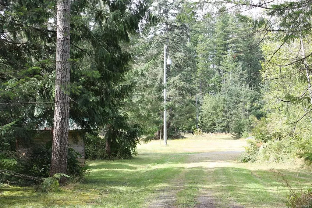 Merville, BC V0R 2M0,7592 Gabby Rd