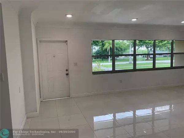 North Miami Beach, FL 33162,15901 Miami Dr