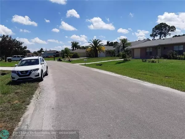 Port Saint Lucie, FL 34983,721 NE Galilean Street