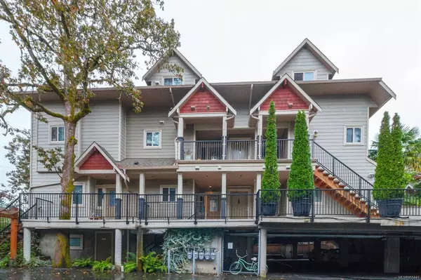 Langford, BC V9B 2S1,791 Station Ave #109