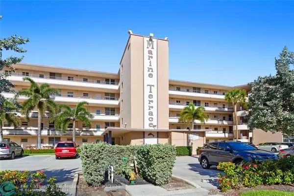 Pompano Beach, FL 33062,401 N RIVERSIDE DR  #402