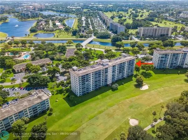 Pompano Beach, FL 33069,575 Oaks Ln  #710