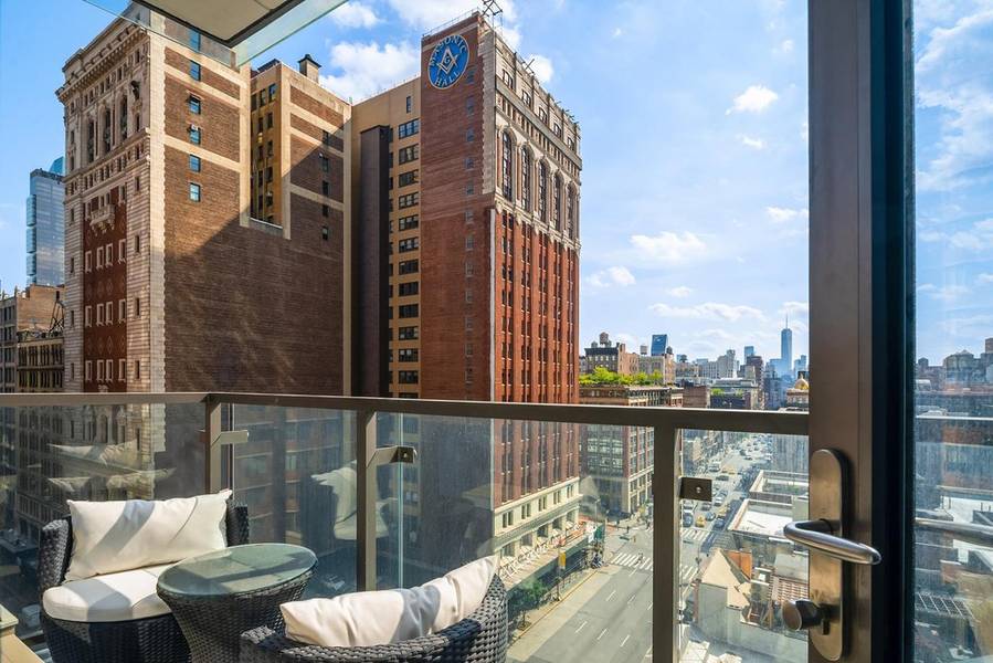 101 West 24th Street #10D, New York, NY 10011