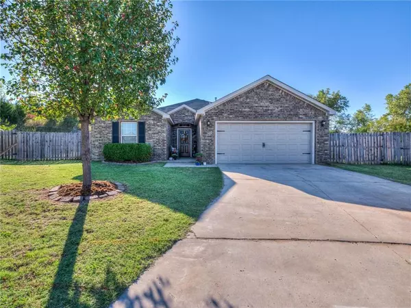 1900 Bradford Circle, Newcastle, OK 73065