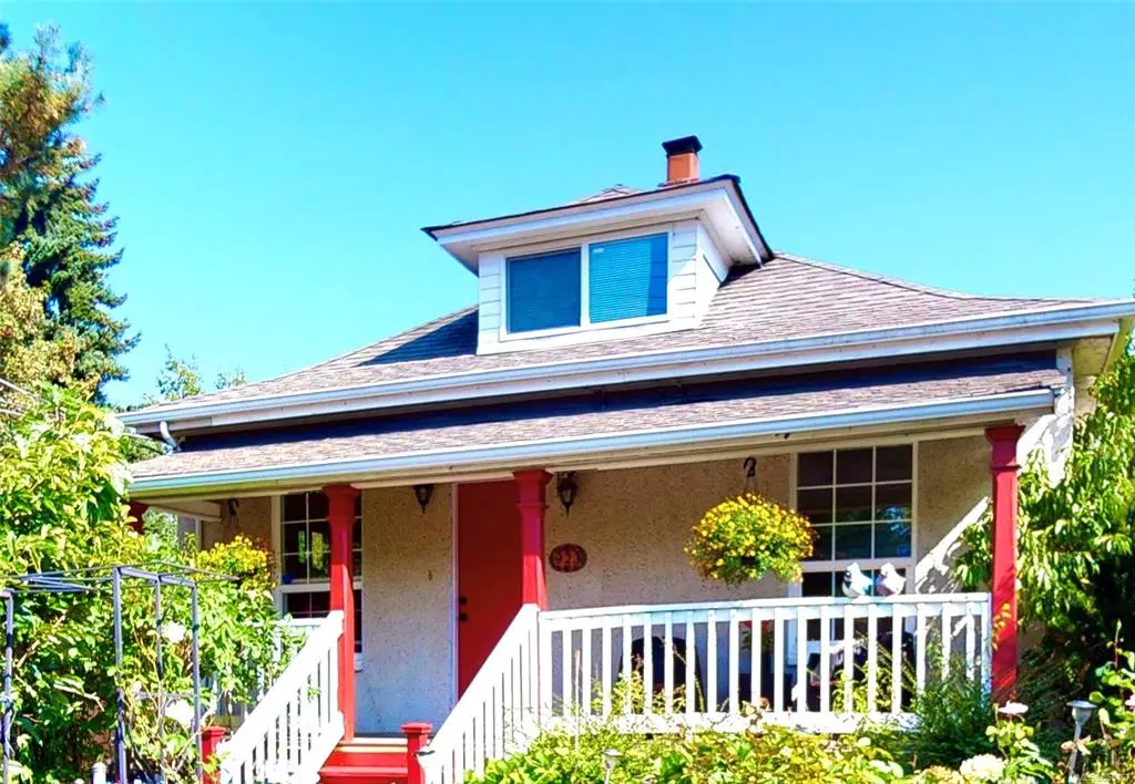 Victoria, BC V9A 4C9,923 Hereward Rd