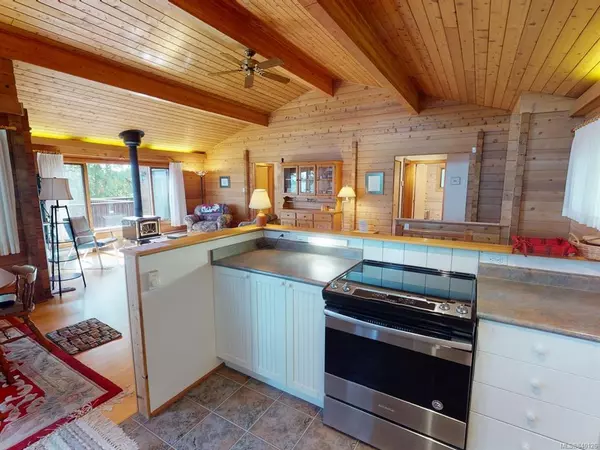 Gabriola Island, BC V0R 1X7,2689 Islands View Dr