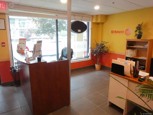 Port Alberni, BC V9Y 1T9,5262 Argyle St #F