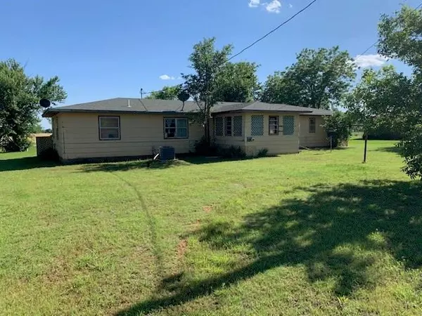 Cordell, OK 73632,911 E 14th Street