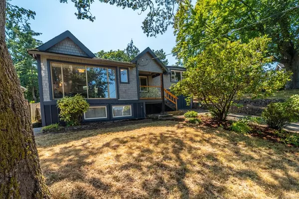 Saanich, BC V8Z 1Z2,613 Kent Rd
