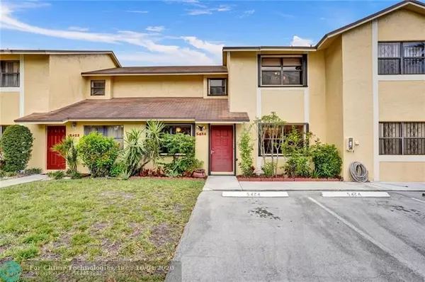 5424 Gate Lake Rd  #5424,  Tamarac,  FL 33319