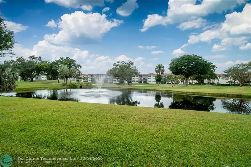 8930 S Hollybrook Blvd  #303, Pembroke Pines, FL 33025